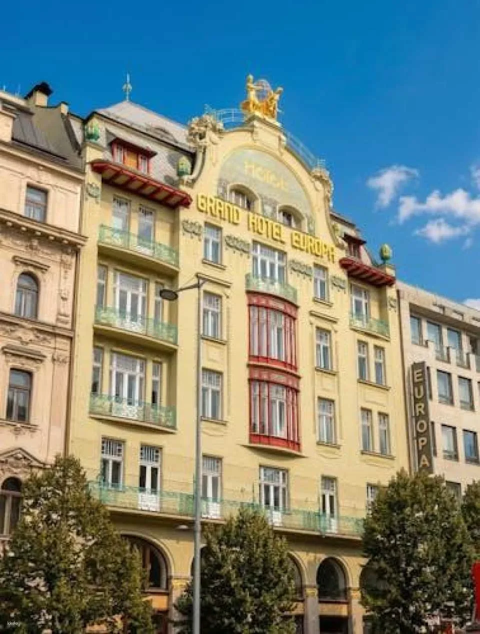Prague Castle and Orloj with National Museum or Jewish Quarter