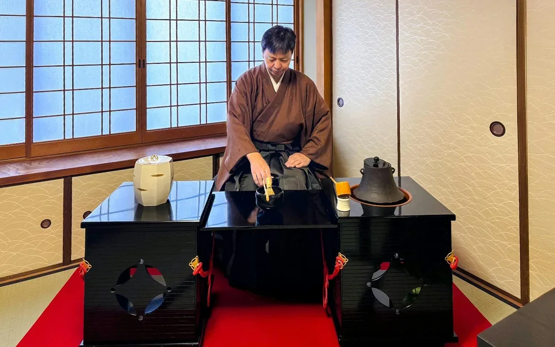 Kyoto Ninenzaka Area: Tea Ceremony Experience in a 150-Year-Old Townhouse Image 2