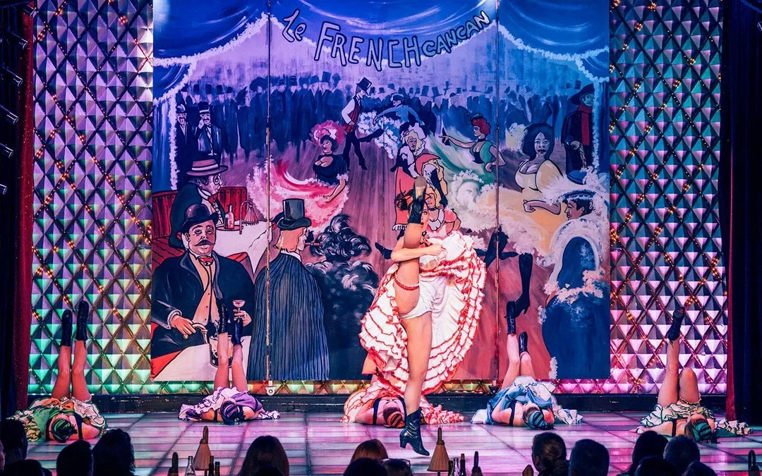 La Nouvelle Eve Cabaret Show with Dinner Image 3