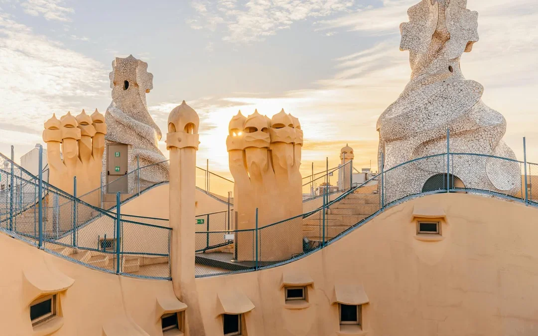 La Pedrera-Casa Milà Guided Sunrise Tour Image 4