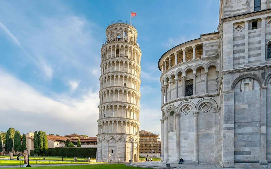 Leaning Tower of Pisa & Cathedral Guided Tour Image 3