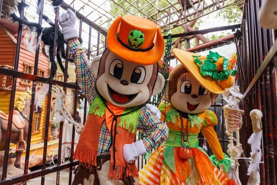 Leofoo Village Express Shuttle & Ticket Package