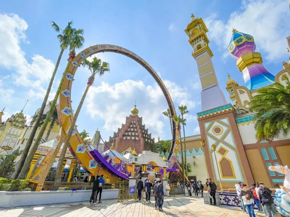 Leofoo Village Express Shuttle & Ticket Package