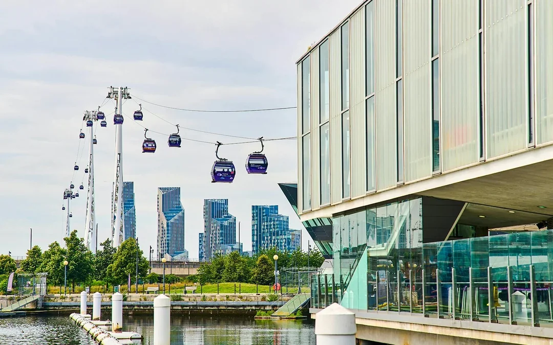 London IFS Cloud Cable Car Tickets Image 10