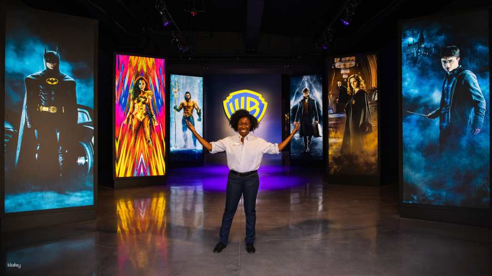 Los Angeles CityPASS®: Warner Bros. Studio Tour + 3 Attractions | United States