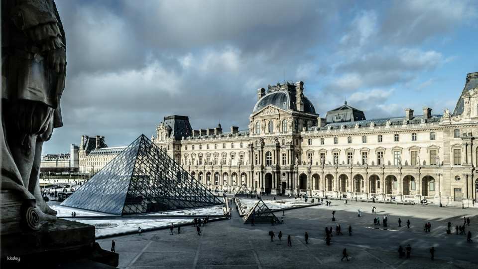 Louvre Museum entrance ticket