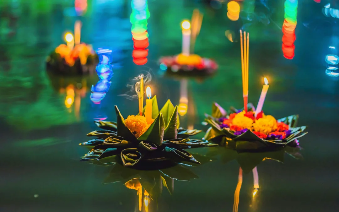 Loy Krathong Chao Phraya Princess Dinner Cruise Image 4