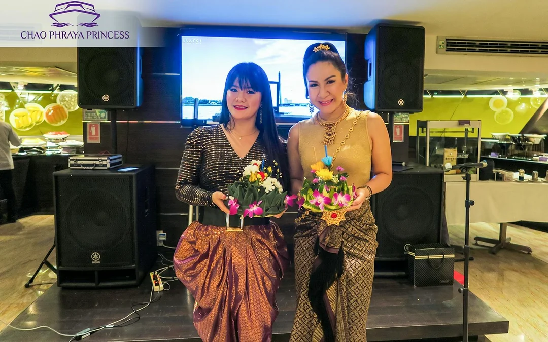 Loy Krathong Chao Phraya Princess Dinner Cruise Image 5