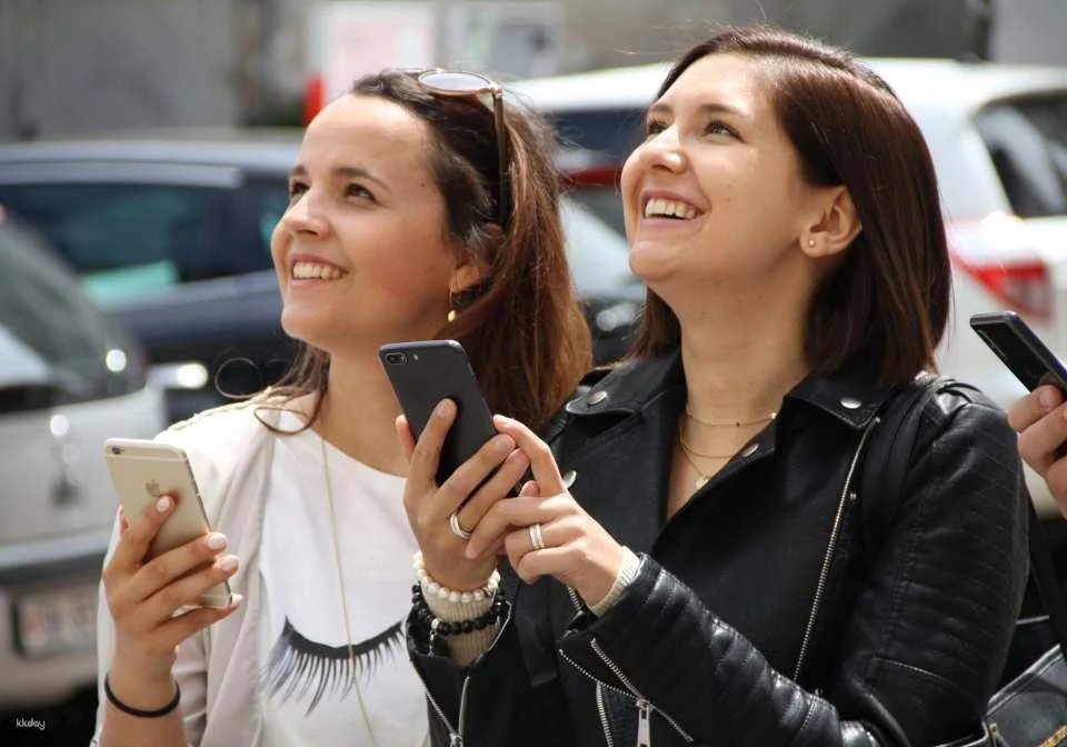 Lucerne interactive scavenger hunt with smartphone