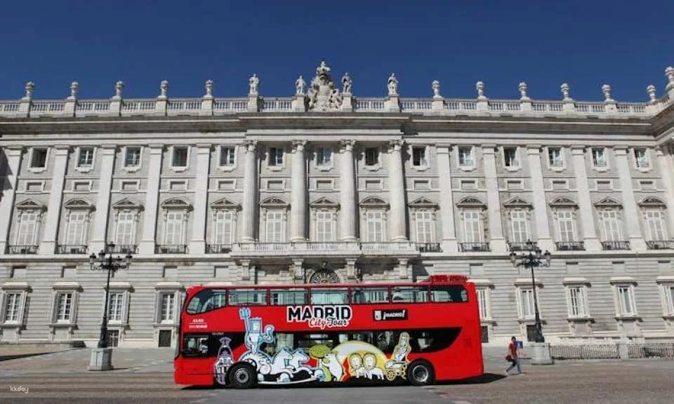 Madrid city tour hop-on hop-off bus tickets: one day and two days
