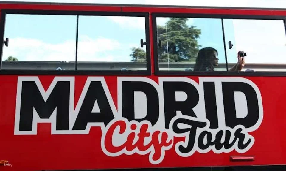Madrid city tour hop-on hop-off bus tickets: one day and two days