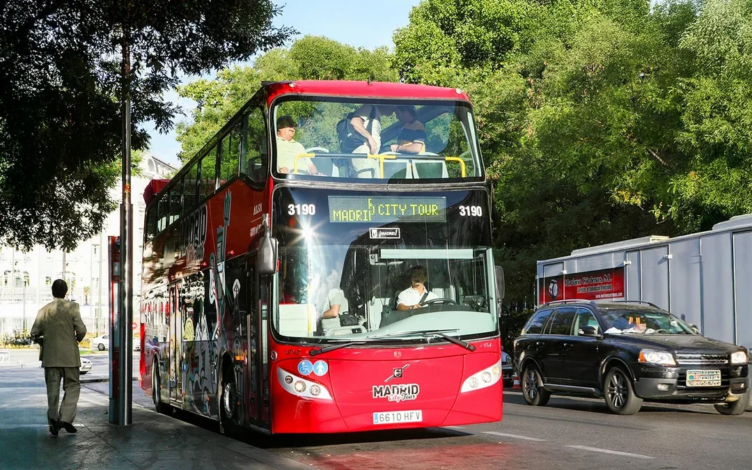 Madrid City Tour: Hop-on Hop-Off Bus Tour Image 6