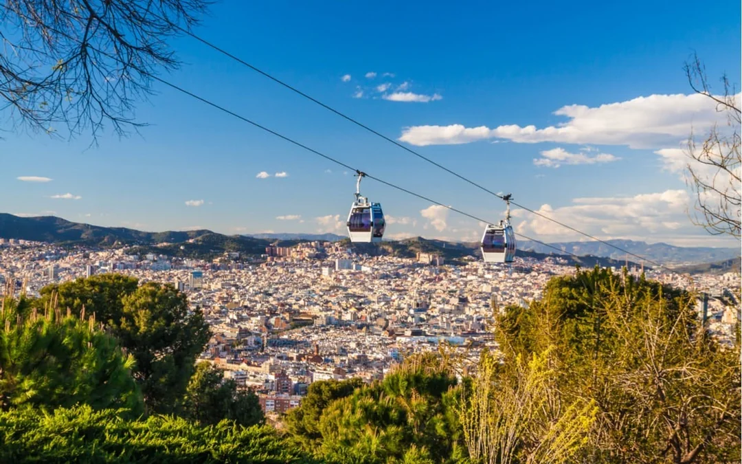 Magical Barcelona: Self-Guided City Exploration Game Image 4