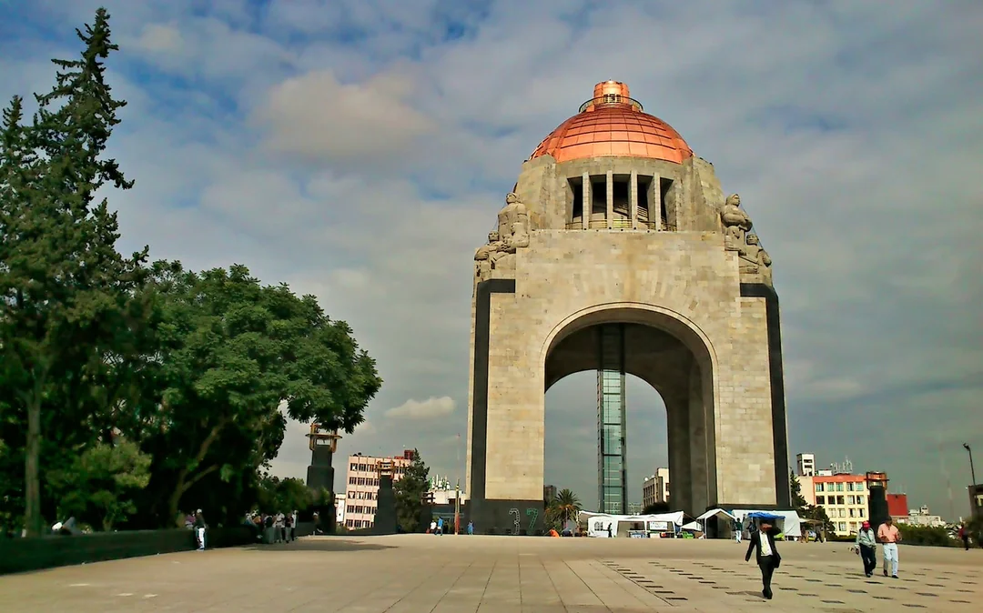 Mexico City Centre Guided Tour with National Museum of Anthropology Entry Image 5