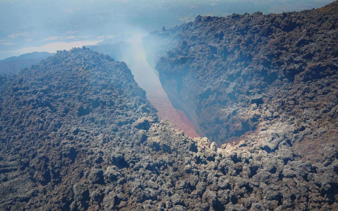 Mount Etna Guided Summit Hike up to 3,400m Image 9