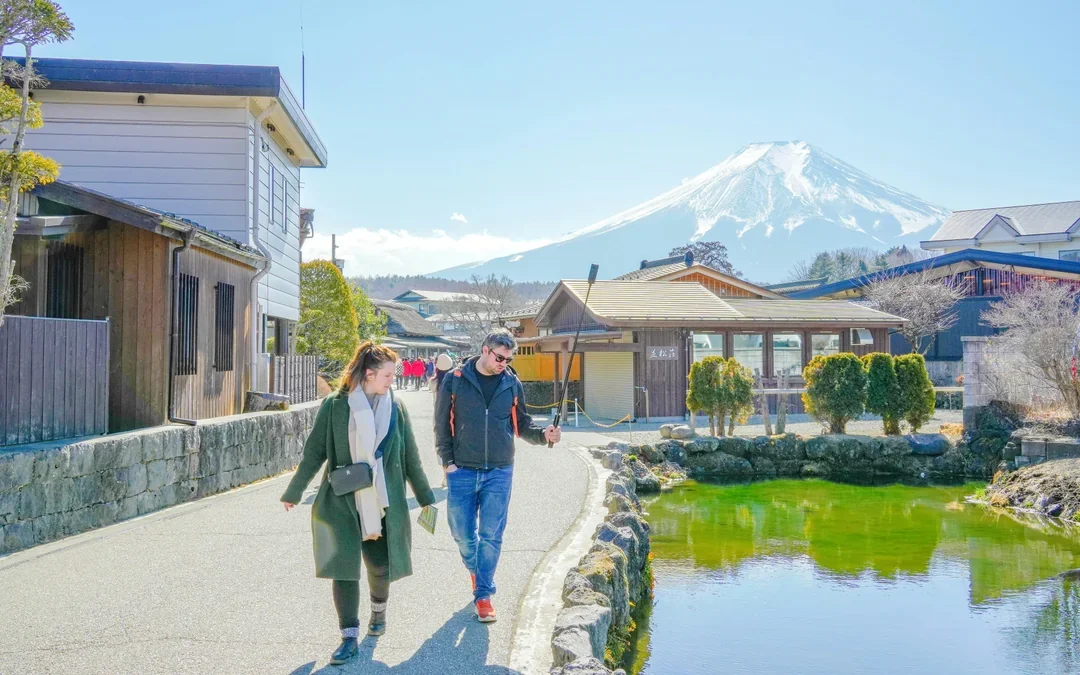 Mount Fuji, Lake Ashi & Big Buddha Day Tour with Native English/Spanish Guide Image 8