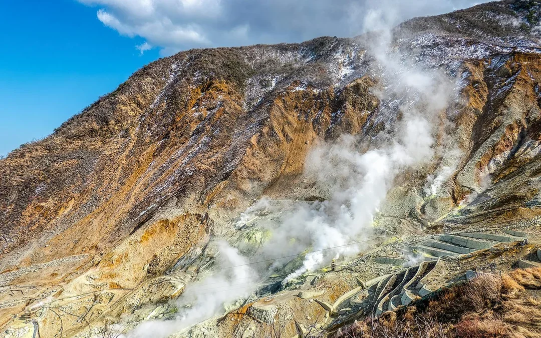 Mount Fuji Tour with Hakone Ropeway, Lake Ashi, Hakone Shrine, & More Image 6