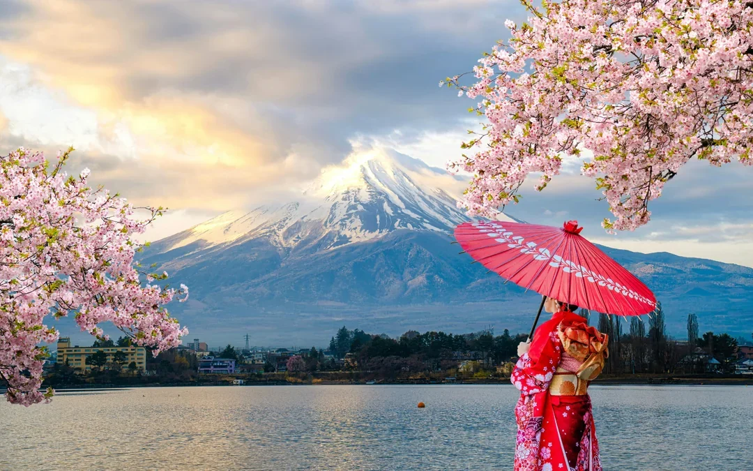 Mt. Fuji Instagrammable Tour: Chureito Pagoda, Oishi Park, Hikawa Clock Shop, Lawson Store, & More Image 1