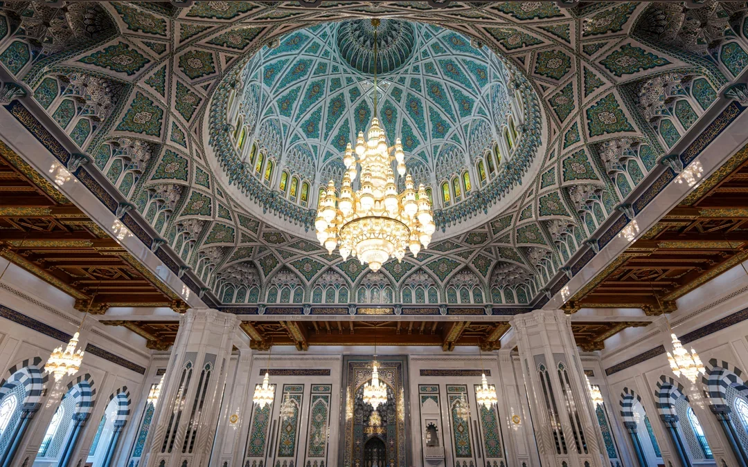 Muscat: Half-Day Guided City Tour with Lunch and Transfers Image 2