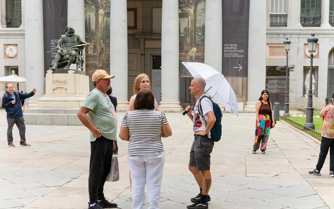Museo del Prado & Reina Sofía Museum Guided Tour with Skip-the-Line Tickets Image 3