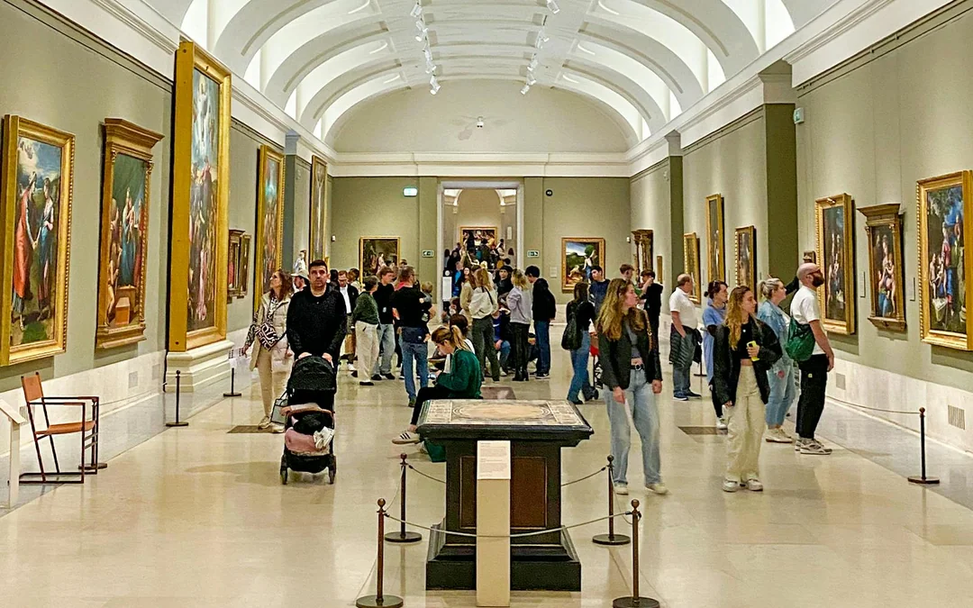 Museo del Prado & Royal Palace of Madrid Skip-the-Line Guided Tour  Image 8