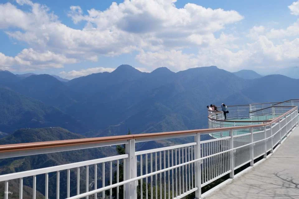 Nantou Qingjing Farm Green Green Grasslands Grassland Admission Ticket