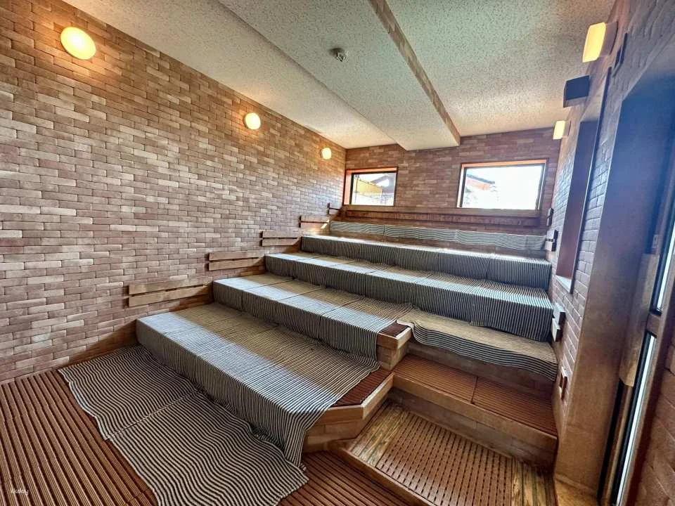 Narita Airport Soryu Onsen, Japan: Enjoy sauna, rock bath, and hot spring bath with one ticket