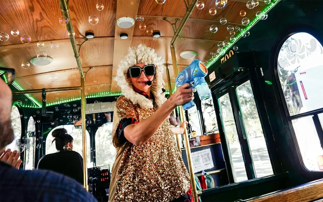 Nashville For Morons Comedy Trolley Tour Image 4