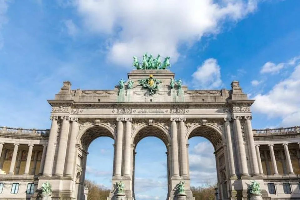 Navigate Brussels's most Insta-perfect spots with a local
