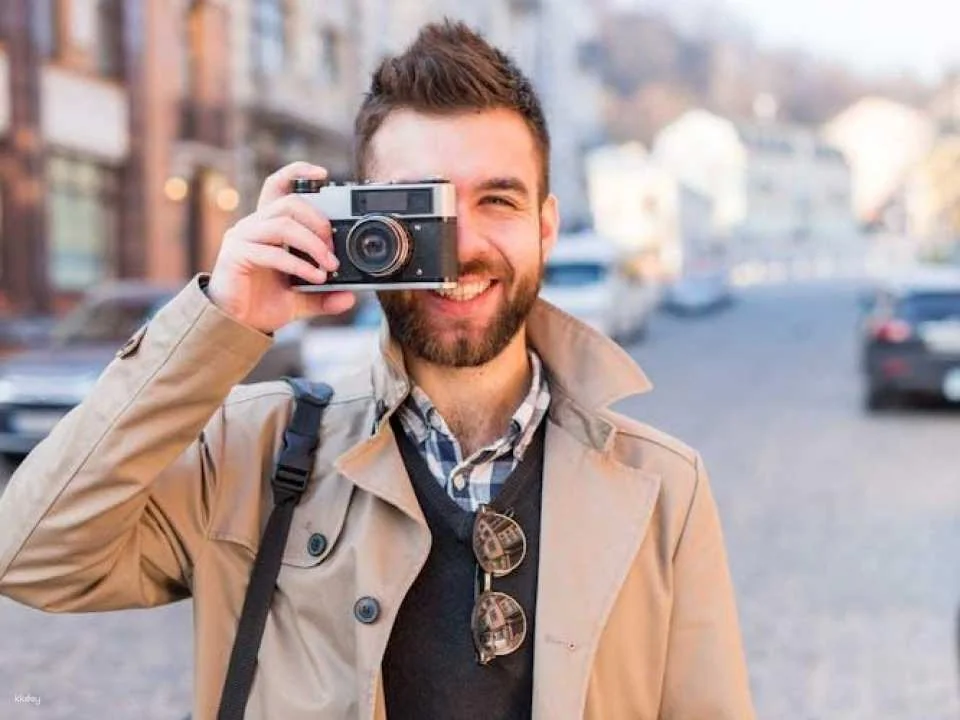 Navigate Poznań's Insta-perfect spots with a local