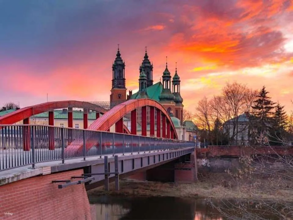 Navigate Poznań's Insta-perfect spots with a local