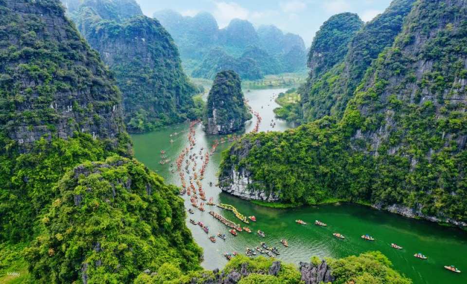 Ninh Binh Day Tour: Hoa Lu - Trang An with Cycling | From Hanoi, Vietnam
