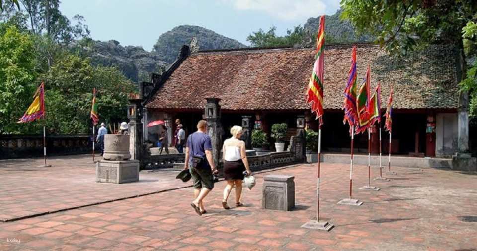 Ninh Binh Day Tour: Hoa Lu - Trang An with Cycling | From Hanoi, Vietnam