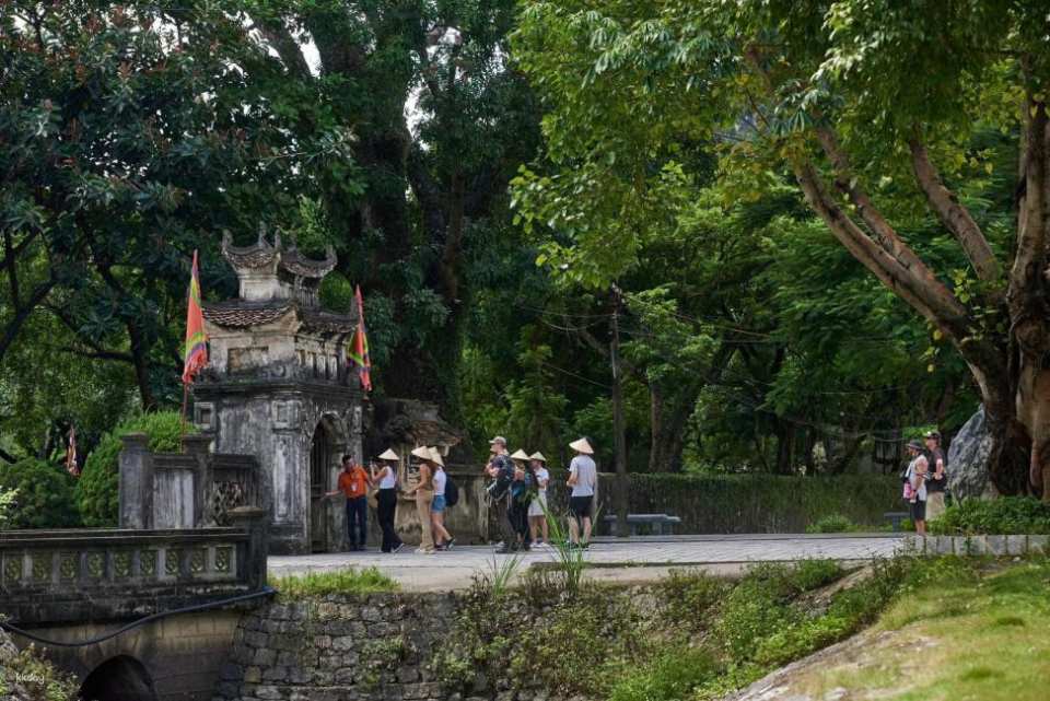 Ninh Binh Day Tour: Hoa Lu - Trang An with Cycling | From Hanoi, Vietnam