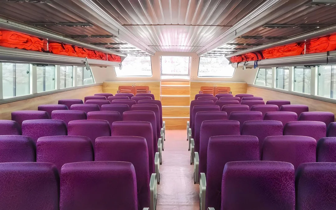 Nusa Penida to Bali (Sanur) Fast Boat Ferry Ticket with VIP Lounge Access Image 2