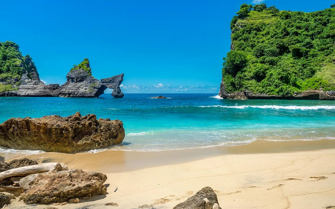 Nusa Penida to Bali (Sanur) Fast Boat Ferry Ticket with VIP Lounge Access Image 5