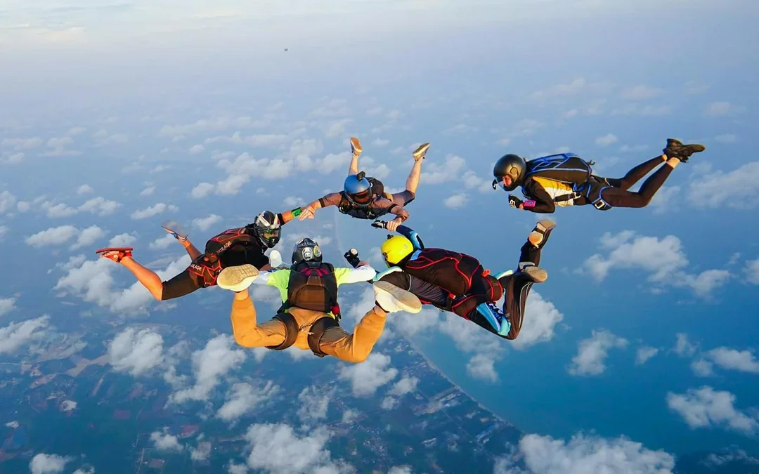 Ocean View Tandem Skydive in Pattaya: 13,000 ft Jump with Hotel Transfers Image 2