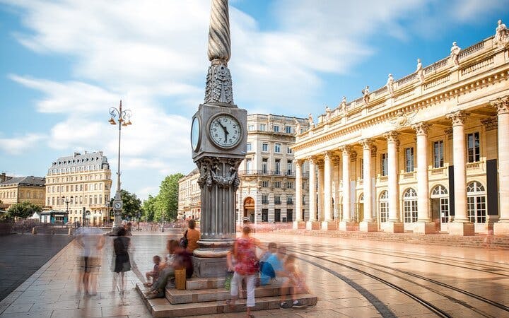 Old Town Bordeaux: Self-Guided City Exploration Game Image 5