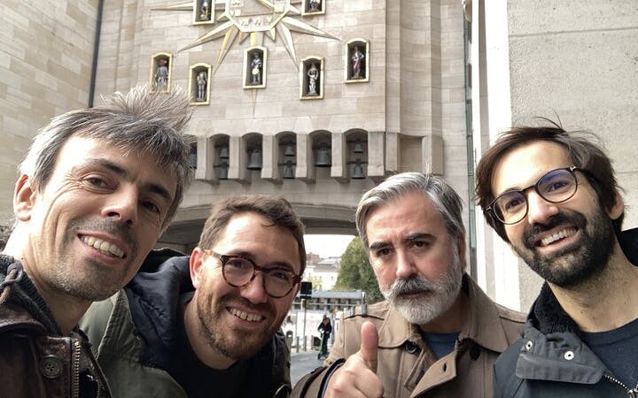 Old Town Brussels, the Secret Beer Recipes: Self-Guided City Exploration Game Image 8