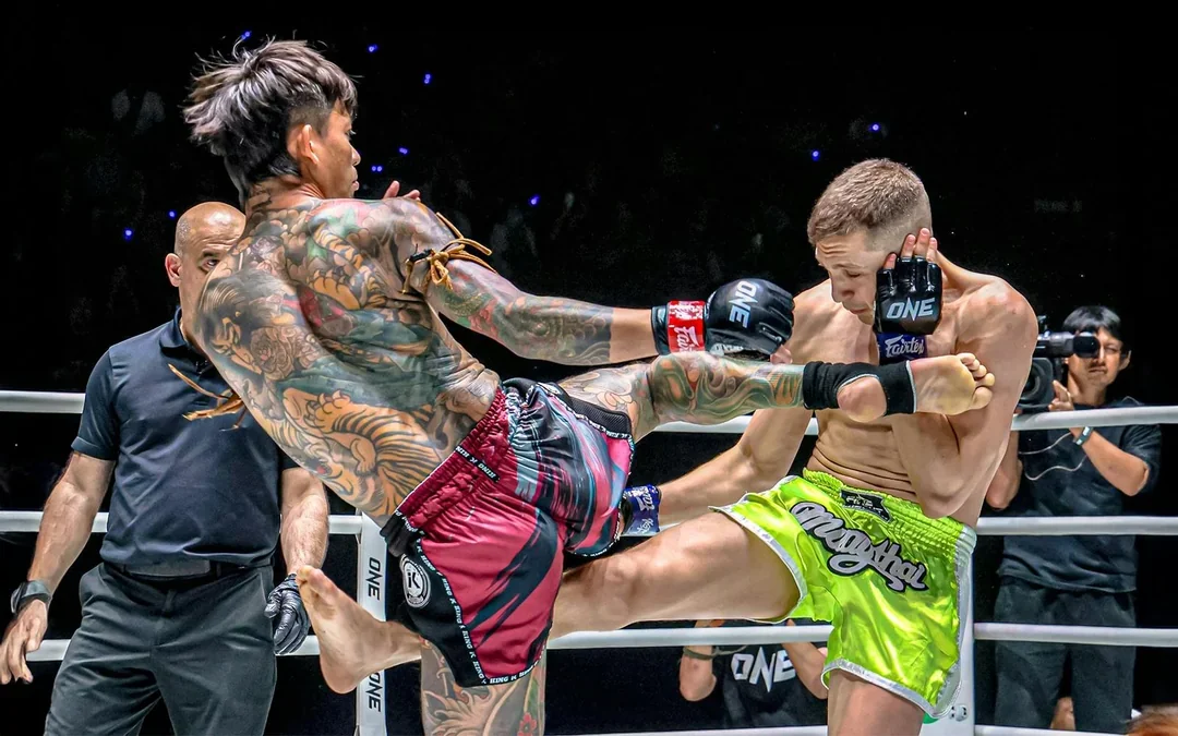 One Lumpinee Muay Thai One Championship Ticket Friday Night Image 5