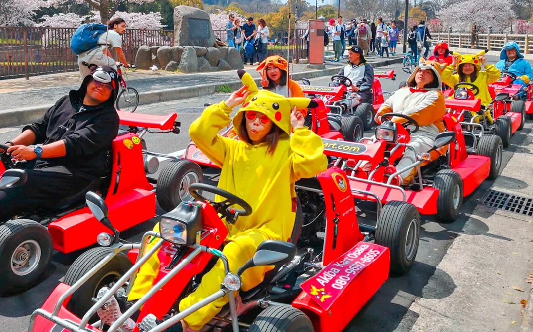 Osaka: Castle, Dotonbbori & Namba 60/90-Min Go-Karting Experience by Akiba Kart Image 1