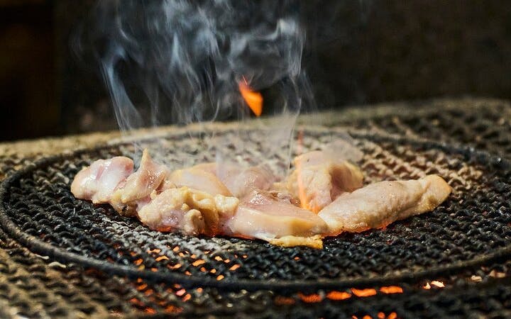 Osaka: Guided Food Tour with 12 Dishes and 2 drinks Image 5