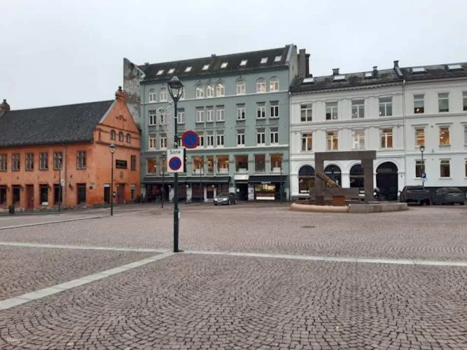 Oslo Old Town exploration game and tour