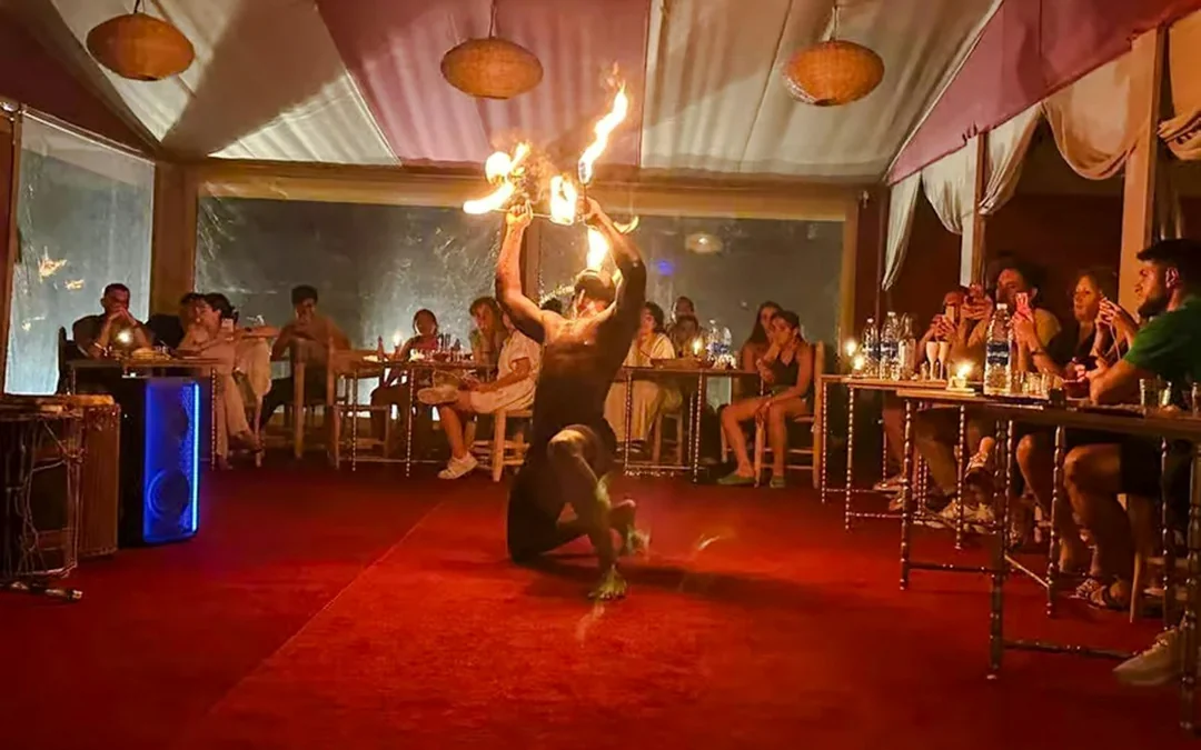 Overnight Agafay Desert Tour with Dinner Show & Pool Access Image 2