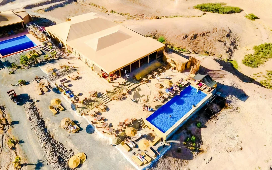 Overnight Agafay Desert Tour with Dinner Show & Pool Access Image 3