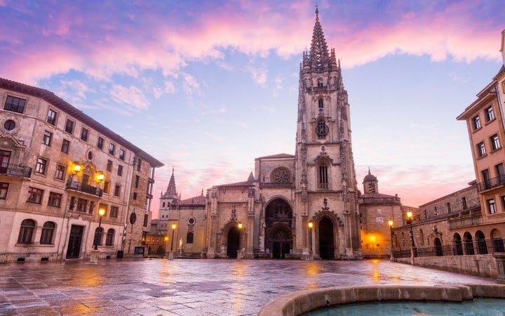 Oviedo Self-Guided Walking Tour on Mobile App Image 5