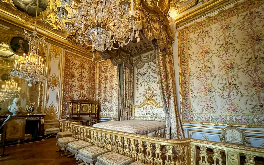 Palace of Versailles Guided Tours Image 12