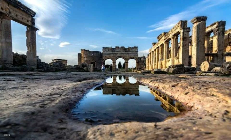 Pamukkale Hierapolis and Salda Lake private day tour