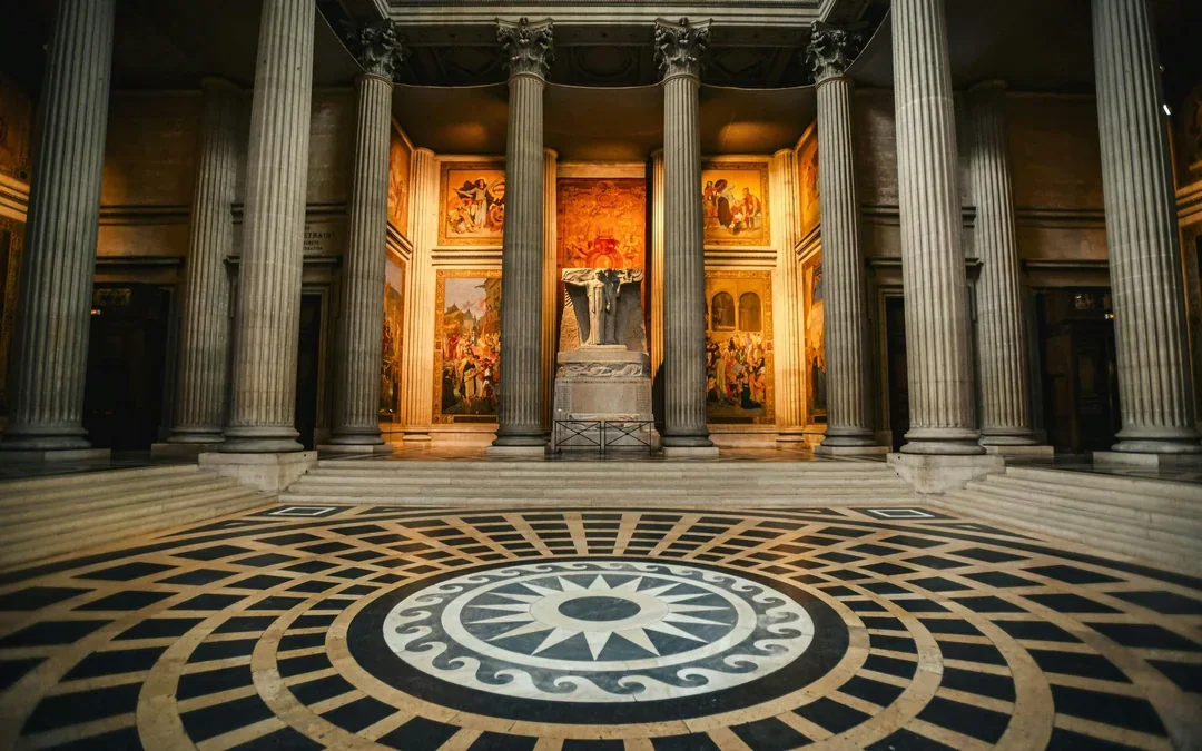Paris Latin Quarter Walking Tour with Pantheon Entry Image 7