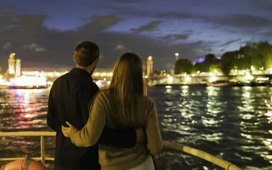 Paris: Seine River Sightseeing Sunset Cruise with Champagne Image 10